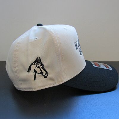 White side embroidery cap White side embroidery cap