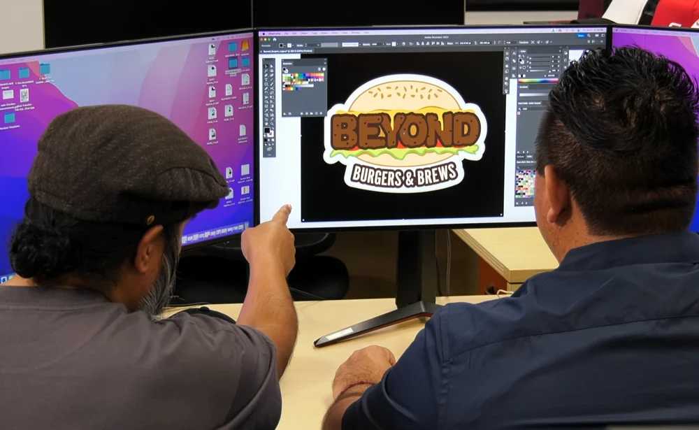  Communication and Support