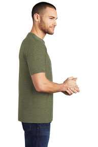 District® T-Shirt - Men's Perfect Tri® Tee DM130