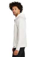 New Era ®  STS 1/4-Zip Hoodie NEA541